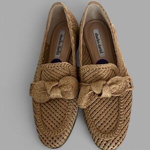 Charles David Finite Raffia Woven Loafer
Flats with Bow Detail - Size 8.5M New!